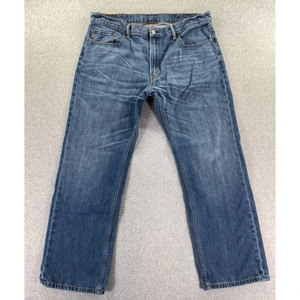 Levis 559 Jeans Men 38x30 Blue Med‎ Wash Relaxed Straight Whiskering City Preppy
